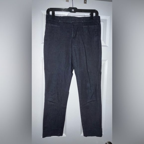 Banana Republic cropped denim jeans - size 2 - Picture 2 of 4